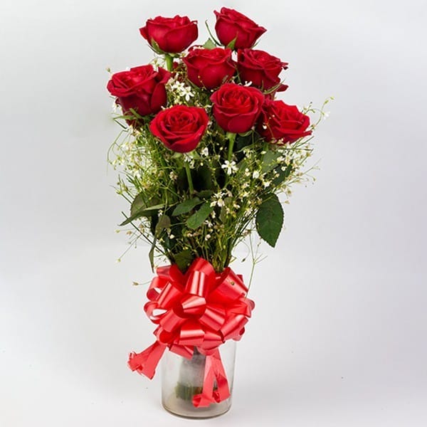 8 Red Rose in Vase 8 Red Rose in Vase