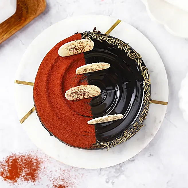 Eggless Chocolate Truffle Cake- 500 gm