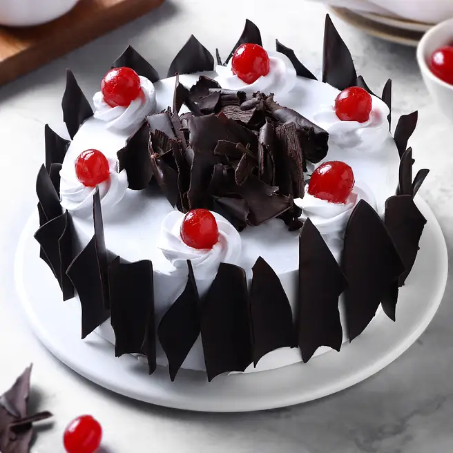 500 gm Blackforest Cake