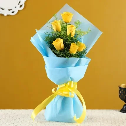 6 Yellow Roses Bunch 6 Yellow Roses Bunch