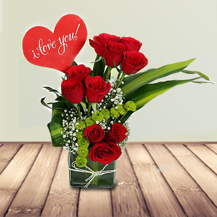 Red Roses Love Arrangement