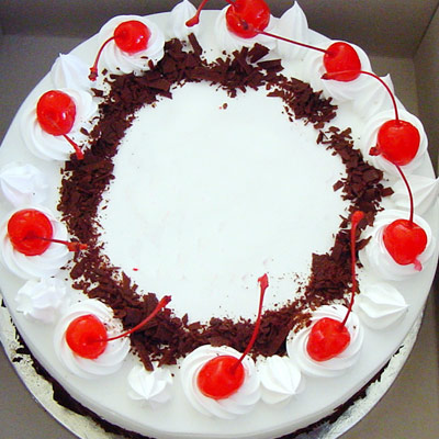 2 kg Blackforest Cake