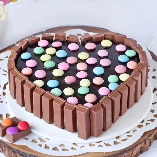 500 gm Heart Shape Kit Kat Cake