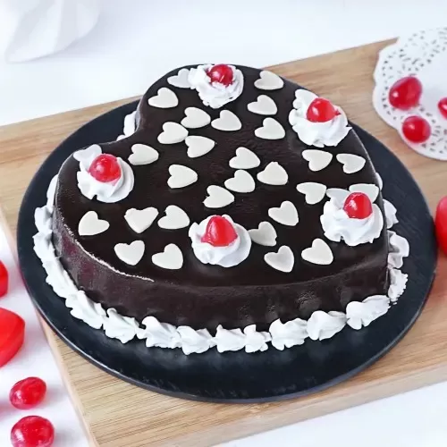 500 gm Hearty Chocolate Cake 500 gm Hearty Chocolate Cake
