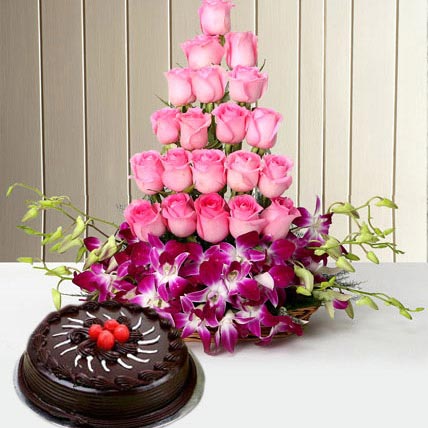Hugs N Kisses Deluxe