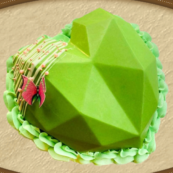 Delicious Kiwi Pinata Cake