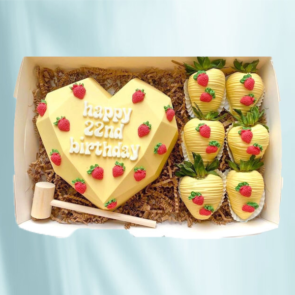 Strawberry Love Pinata