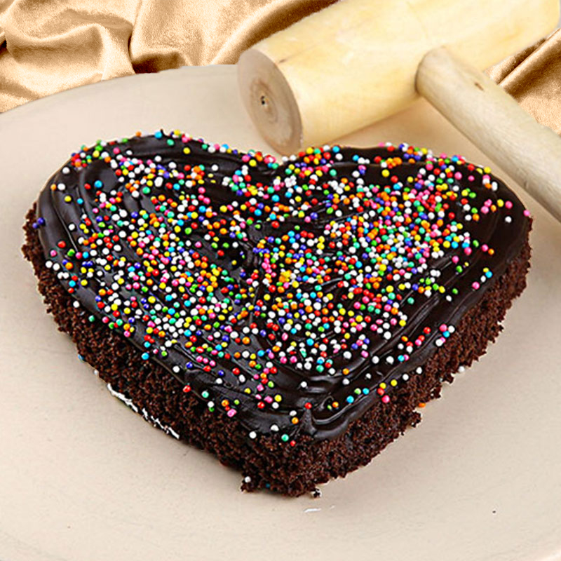 Dad Moustache Pinata Cake