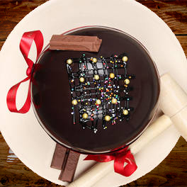 Round Choco Pinata Cake