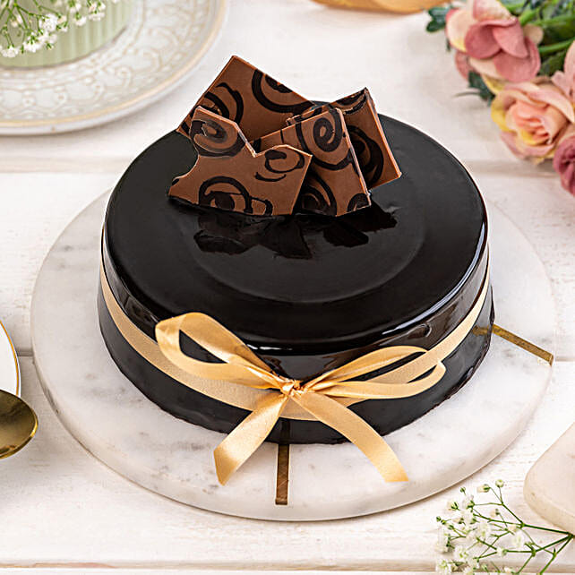 Chocolate Truffle Eggless Cake