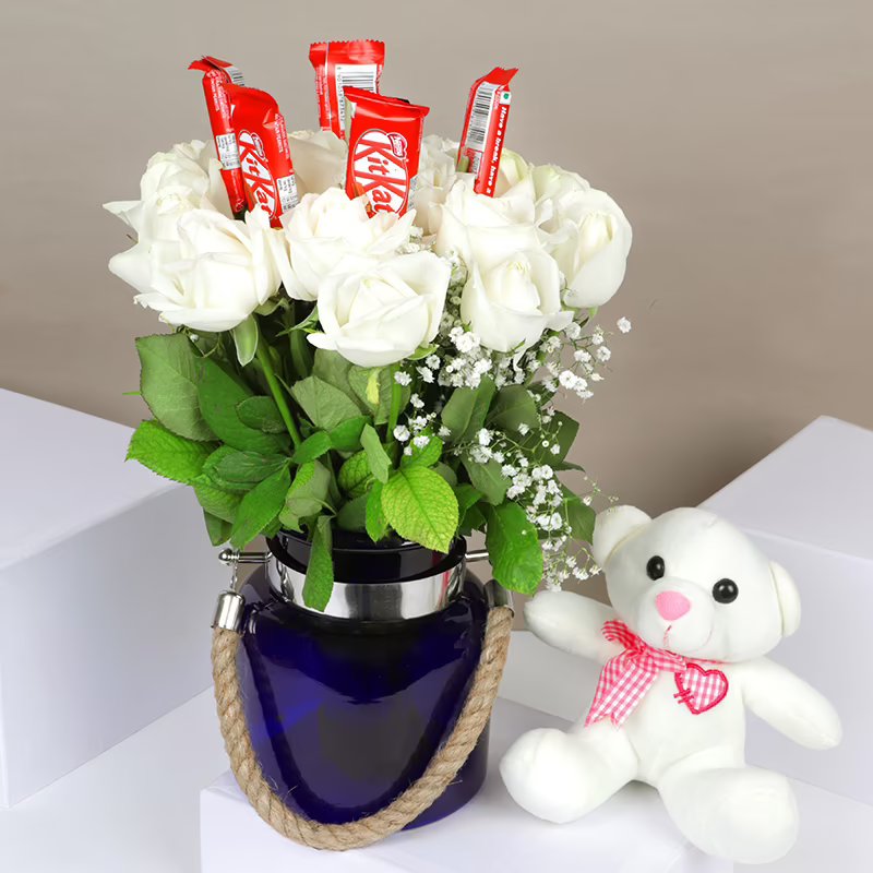 White Beauty Roses N Teddy White Beauty Roses N Teddy