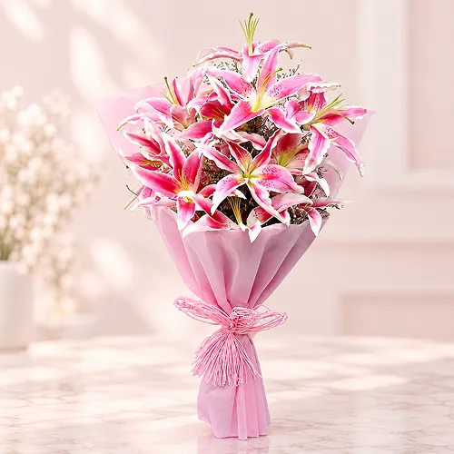 Luxurious Lillies Standard