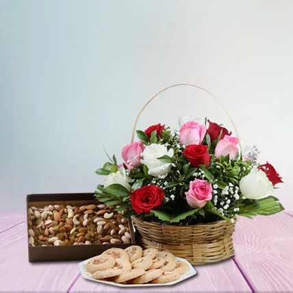 Mix Roses Basket Arrangement With Dryfruits And Co Mix Roses Basket Arrangement With Dryfruits And Co