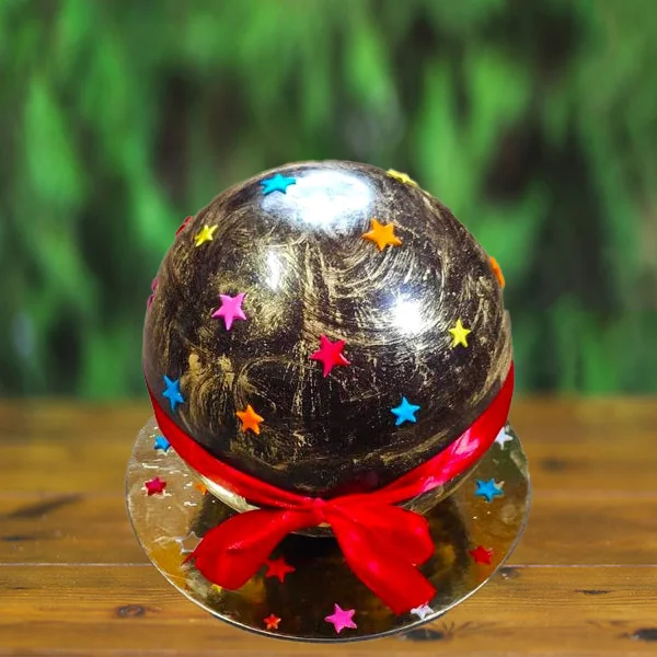 Round Ball Pinata Chocolate Cake Round Ball Pinata Chocolate Cake