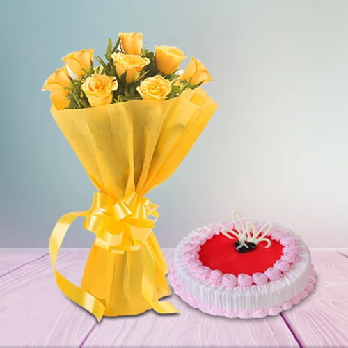 Yellow Flowers & Strawberry Cake Yellow Flowers & Strawberry Cake